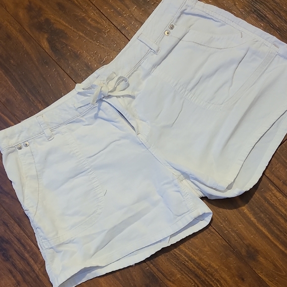 UNIONBAY Pants - UNIONBAY White Cargo Shorts with Drawstring Waist